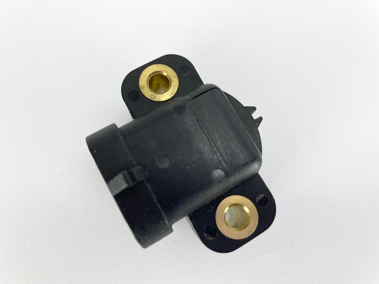 Z4720 - SENSOR DE POSICAO JOHN DEERE: RE24467 / RE261354 / RE56165